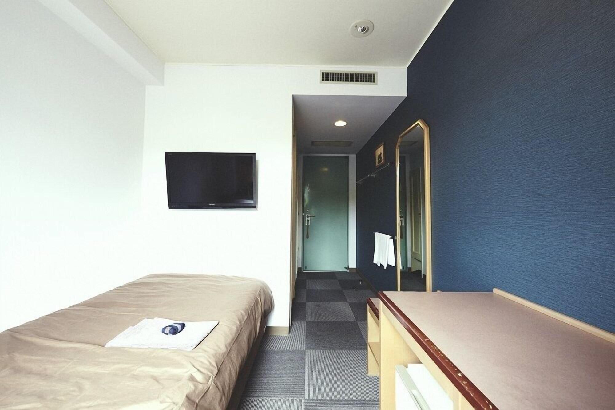 Sansui Global Inn Урешино Екстериор снимка