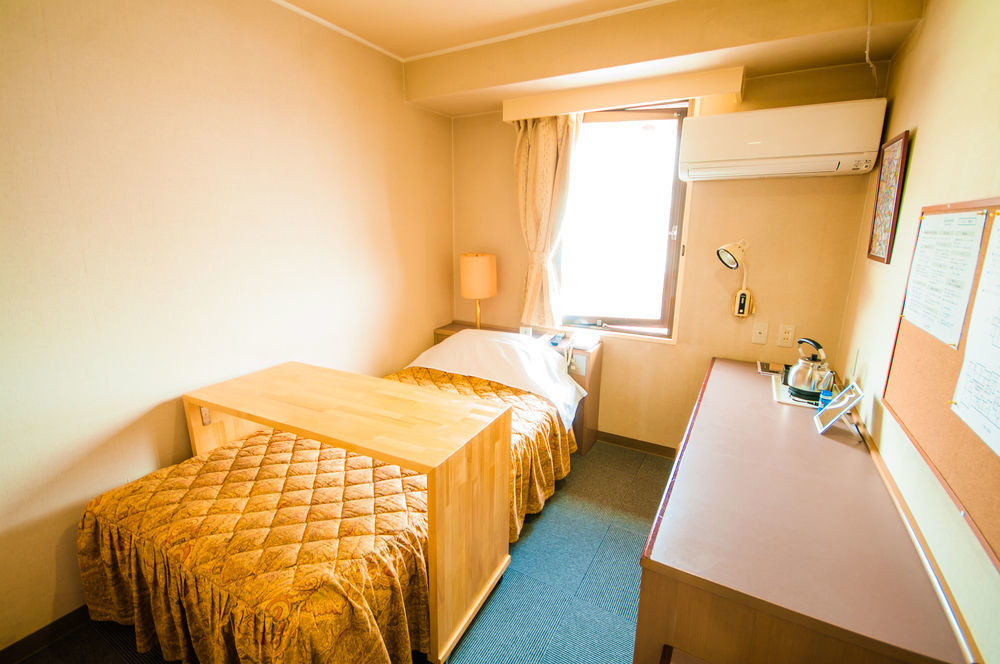 Sansui Global Inn Урешино Екстериор снимка